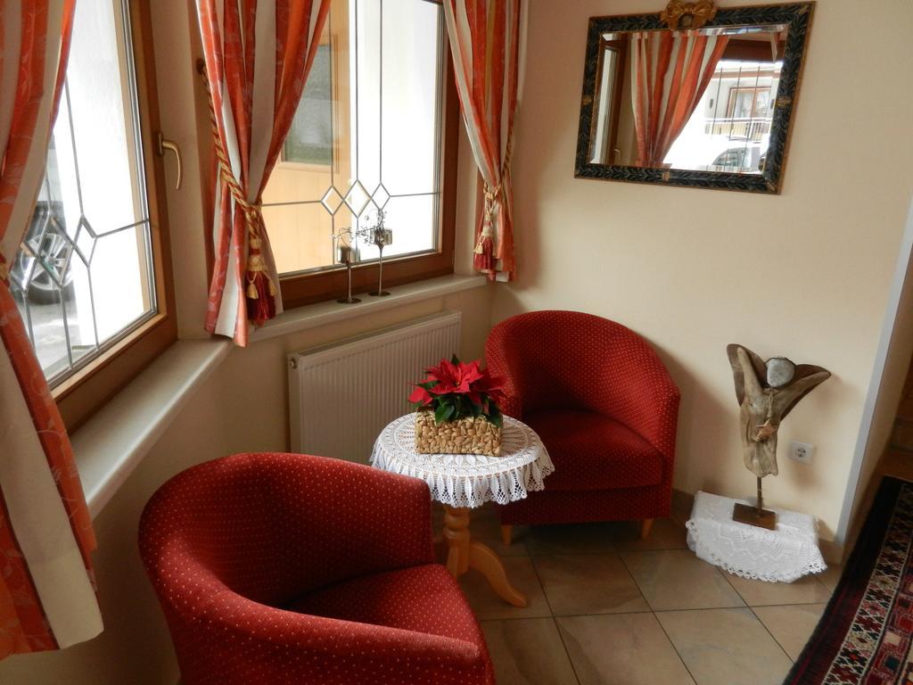 Gästehaus Martha Hotel Майерхофен Стая снимка