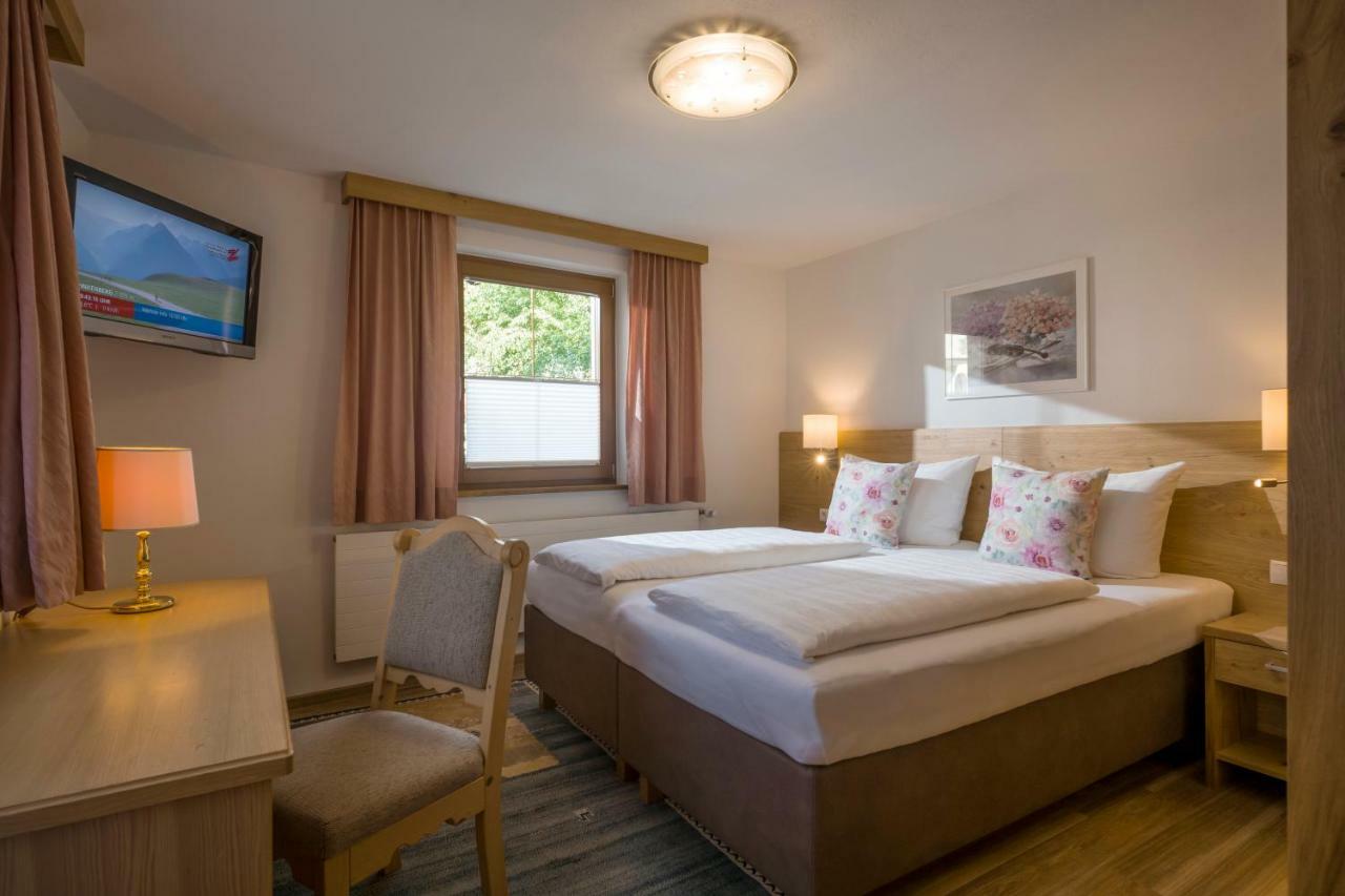 Gästehaus Martha Hotel Майерхофен Екстериор снимка
